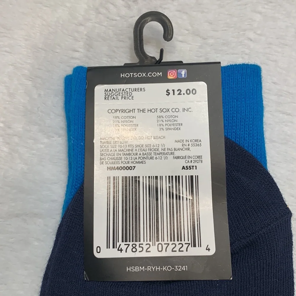 🌹NWT HOT SOX • MenS Famous Artist Series Great Waves Blue & White Crew Socks